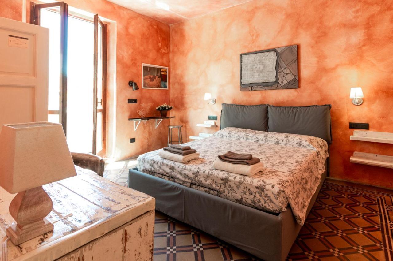 La Locanda Del Teatro Милан Экстерьер фото