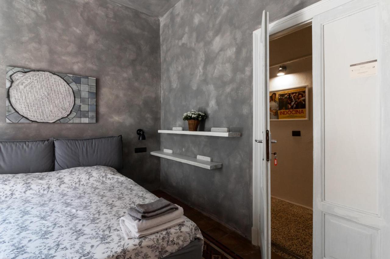 La Locanda Del Teatro Милан Экстерьер фото